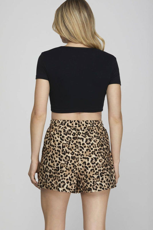 Woven Animal Print Short Pants