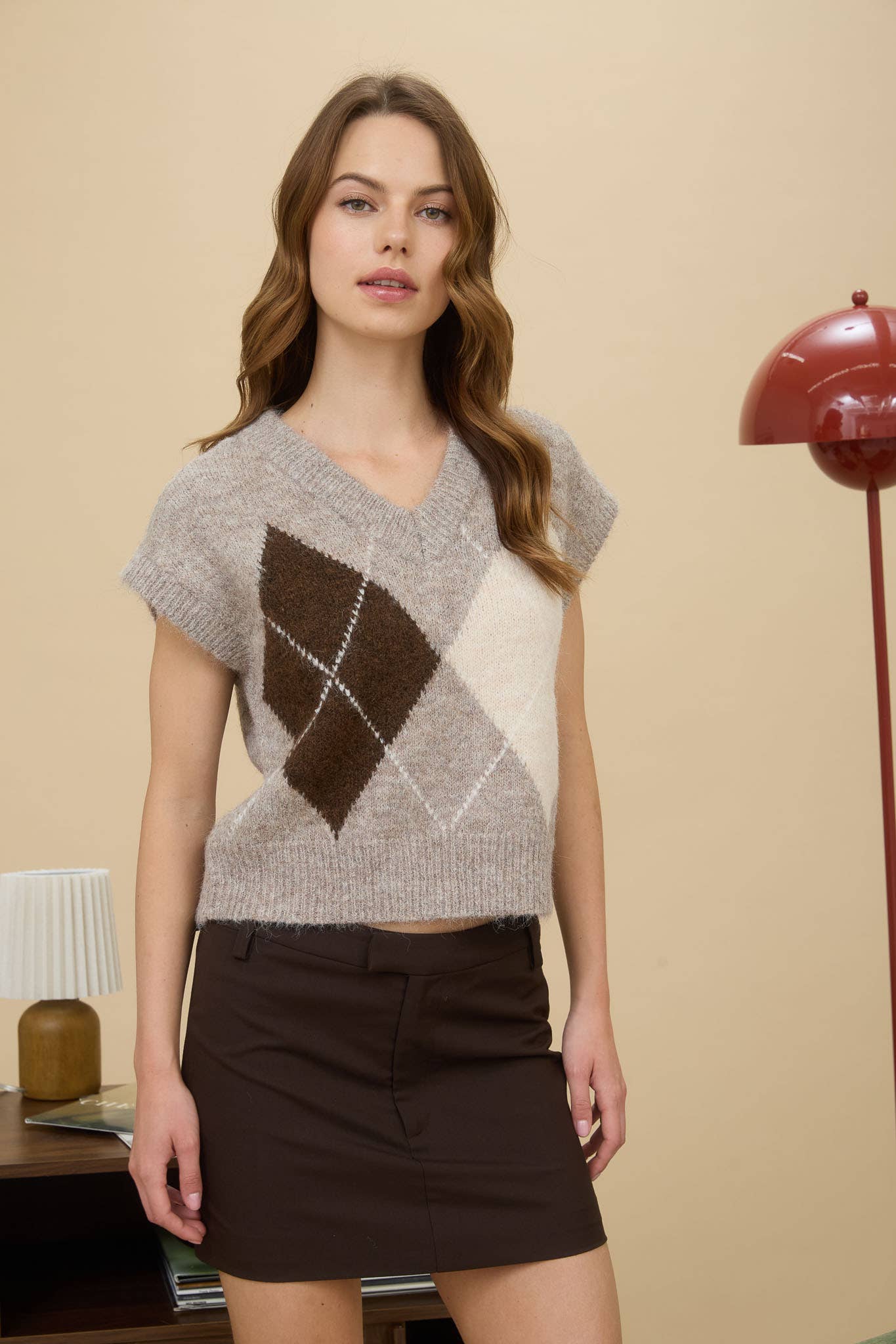 ARGYLE PATTERN V NECK SLEEVELESS SWEATER VEST
