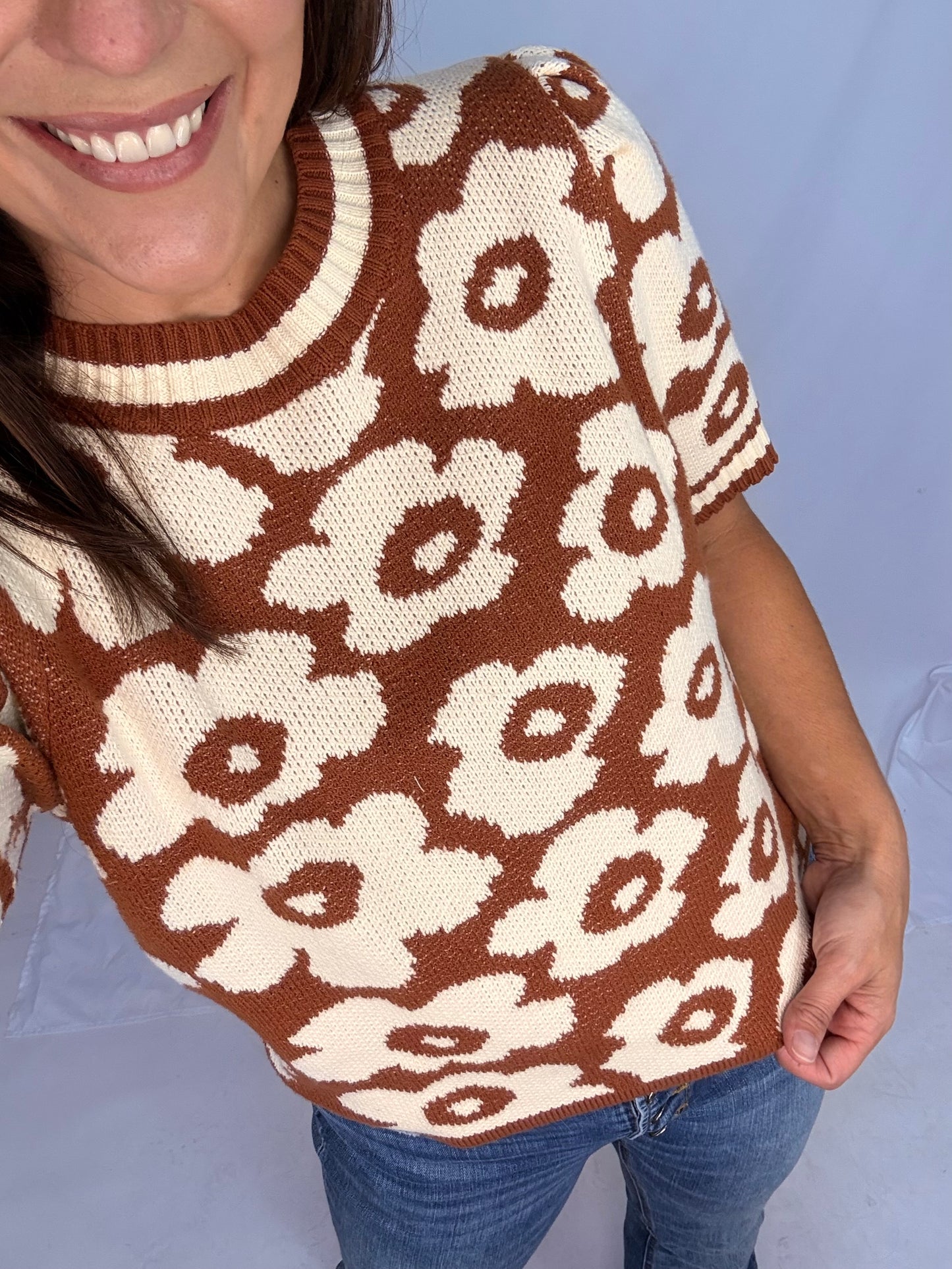 US - Floral SS Sweater - Rust