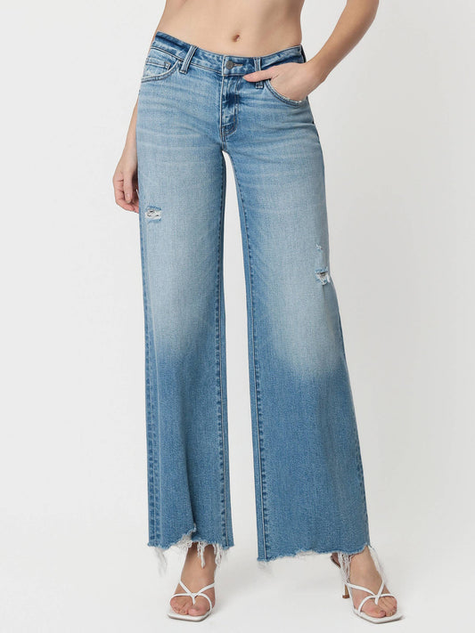 LOW RISE TINTED MEDIUM WASH WIDE FLARE JEANS