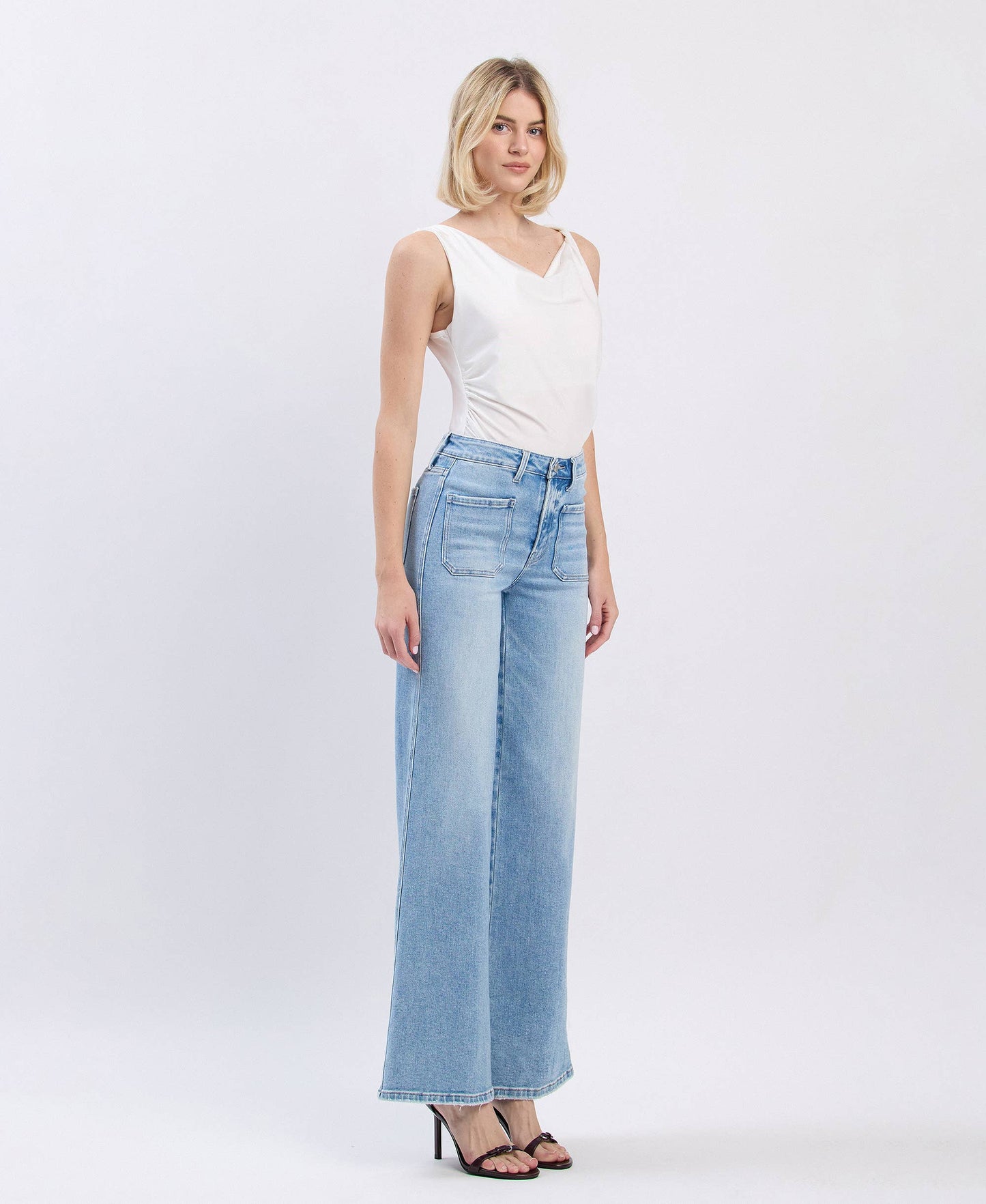 HIGH RISE PATCH POCKET WIDE LEG JEANS
