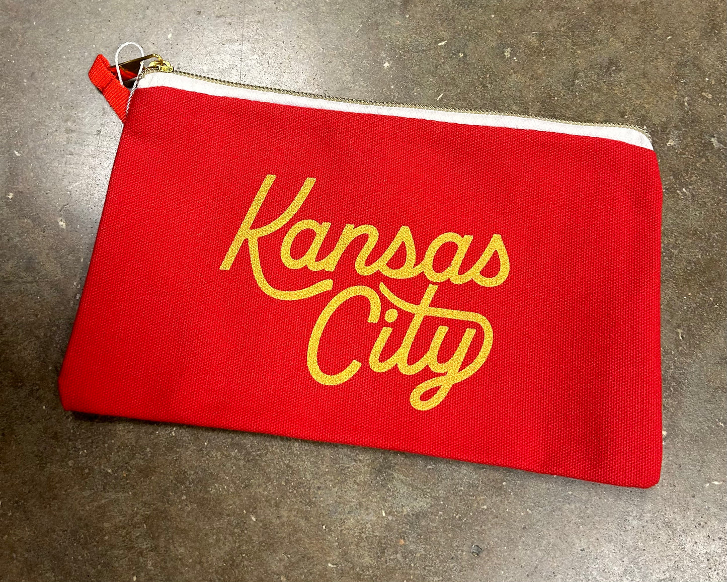 KC Pouch/Red 790B