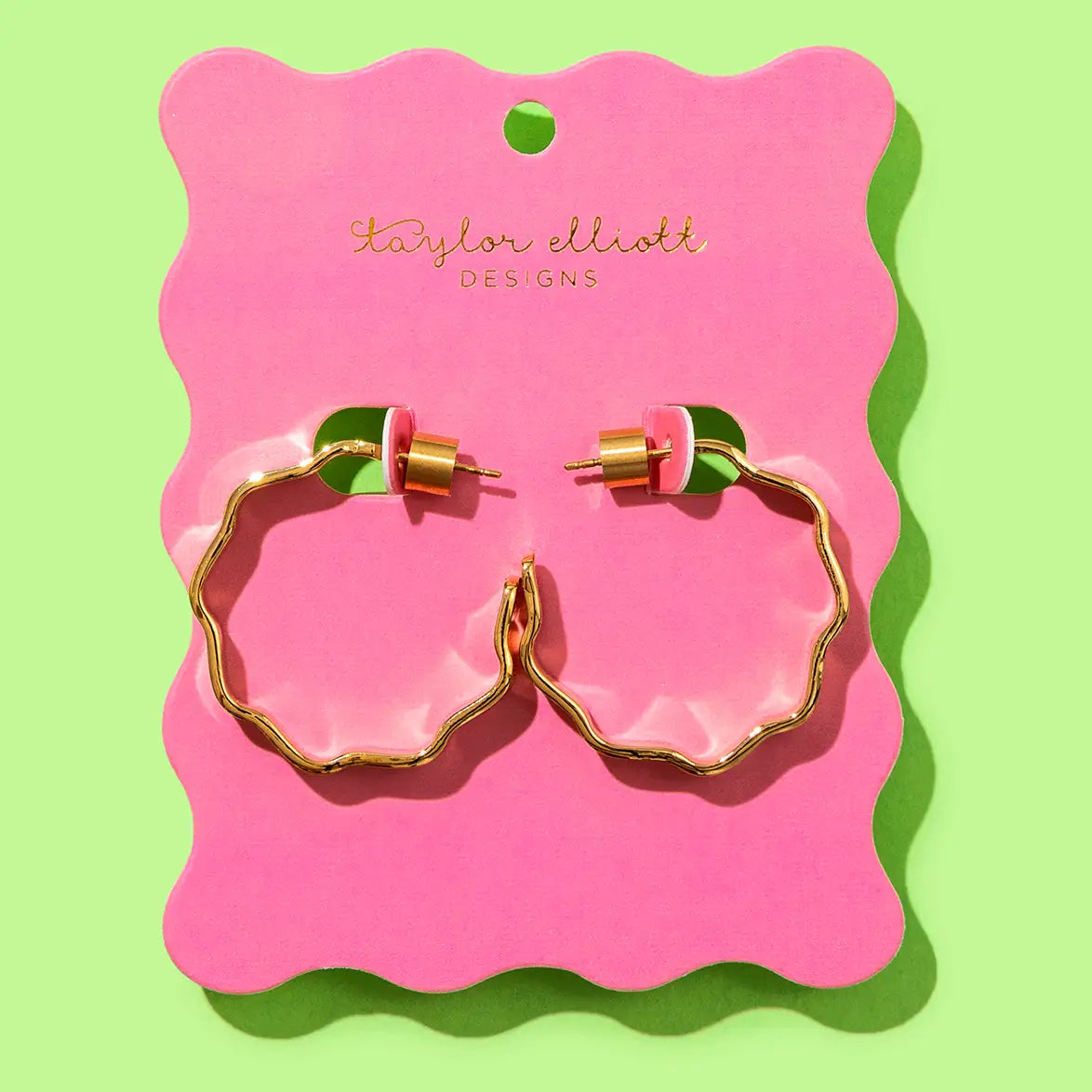 Cassie Wavy hoops