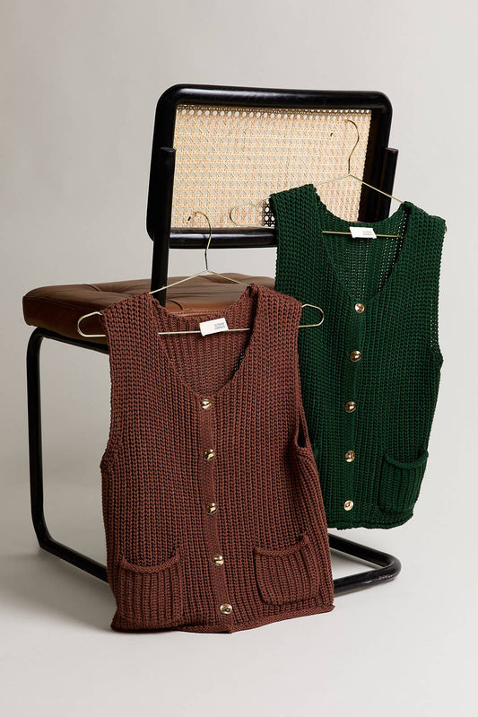 RELAXED BUTTON DOWN CHUNKY SWEATER VEST - GREEN