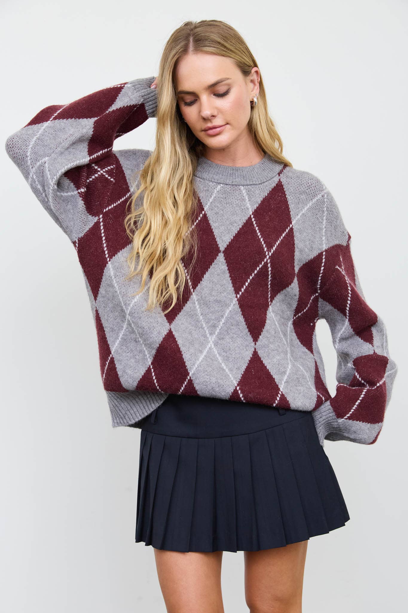 OVERSIZED ARGYLE CREW NECK KNIT PULLOVER