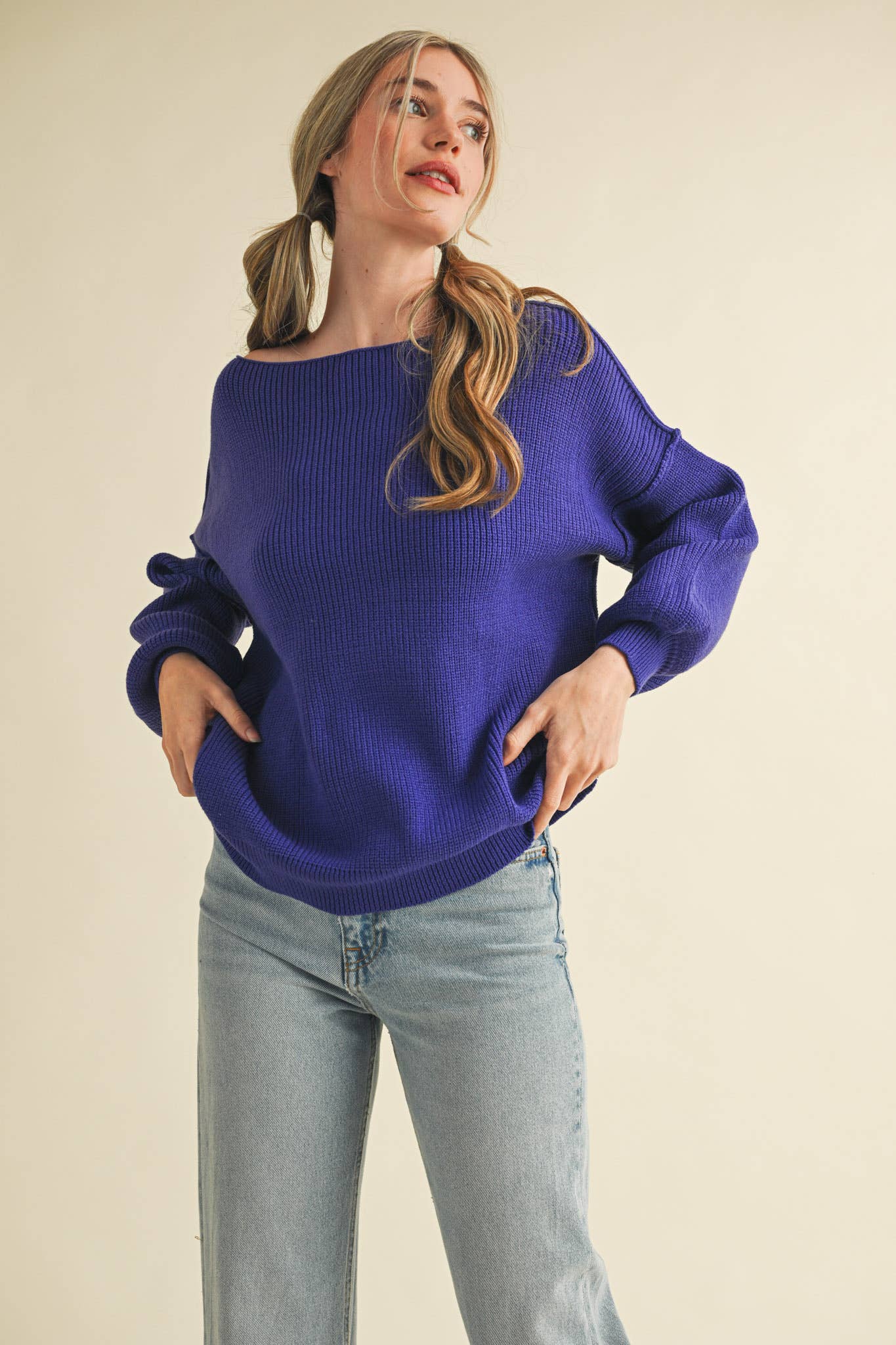 BOAT NECK BUBBLE SLEEVE SWEATER MSW8147
