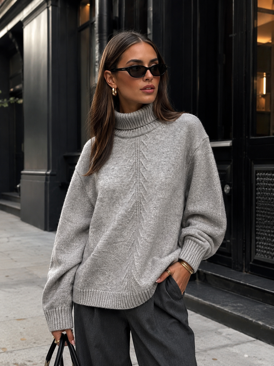 Oversized Textured Turtleneck Sweater