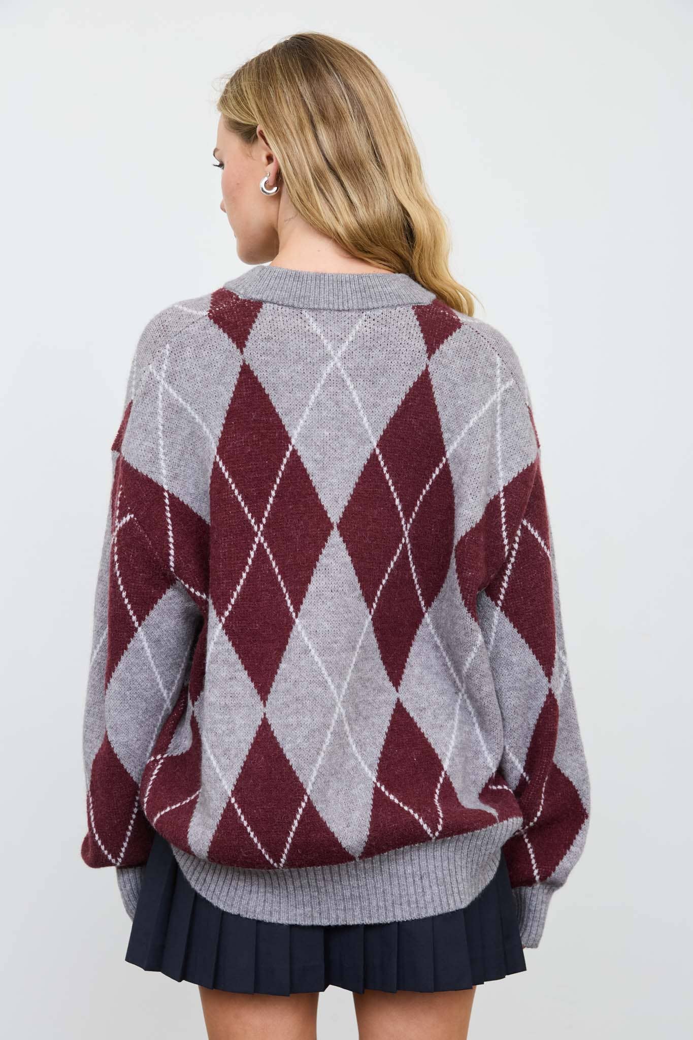 OVERSIZED ARGYLE CREW NECK KNIT PULLOVER