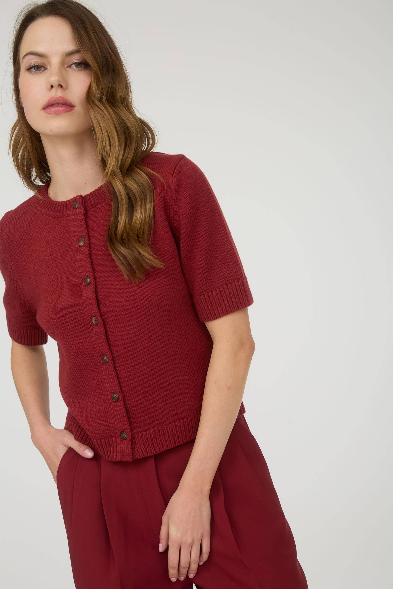 SHORT SLEEVE BUTTON DOWN KNIT CARDIGAN SWEATER