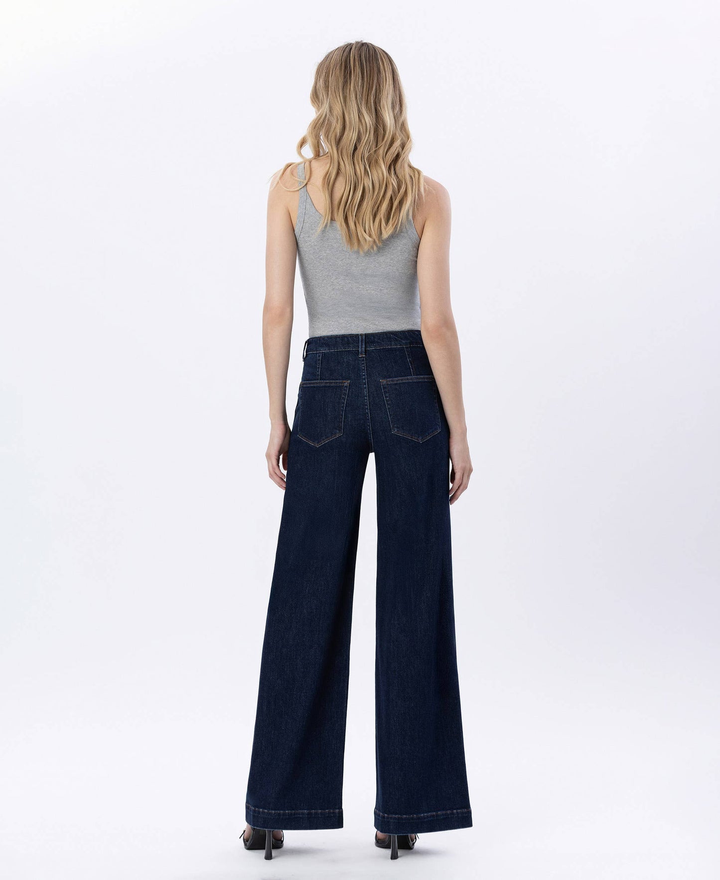 HIGH RISE DART DETAIL WIDE LEG JEANS