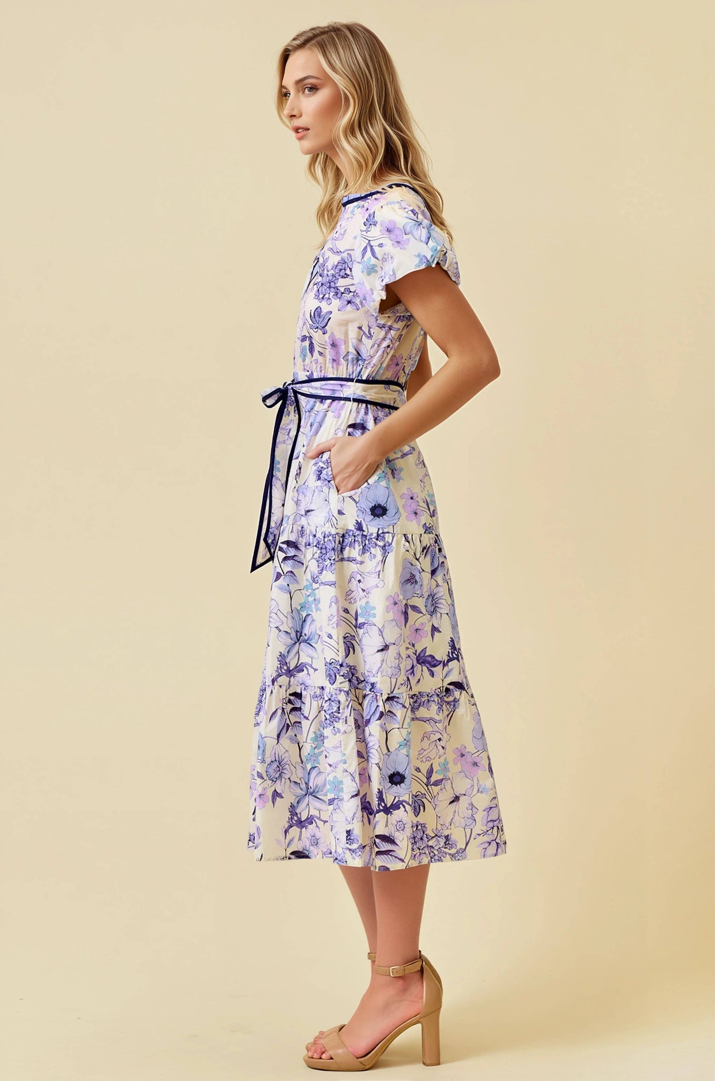 FLORAL PRINT BUBBLE SHORT SLEEVE TIERED MIDI DRESS