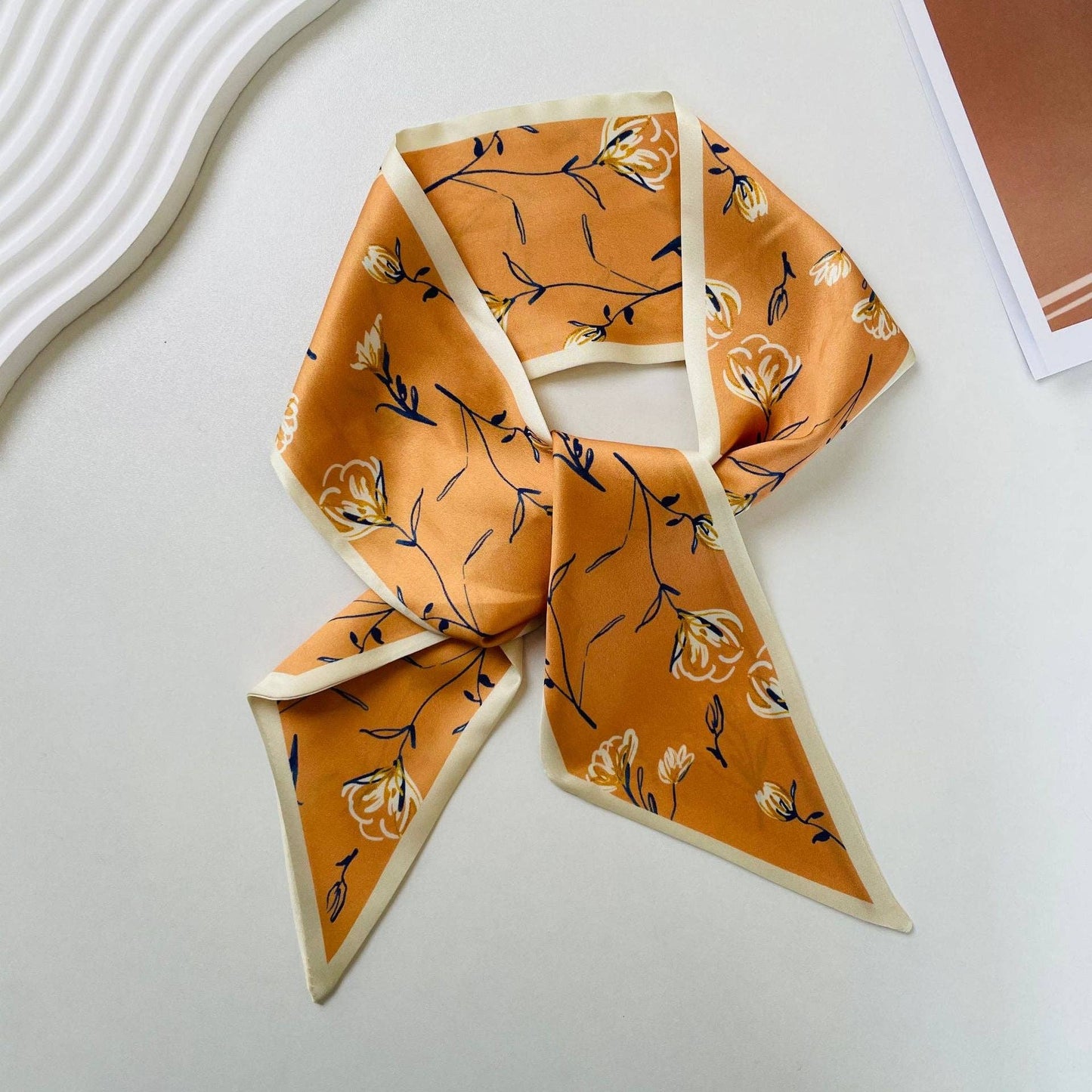 Print Narrow Long Satin Silk-Feel Scarf MK2BLW6W6NSI135