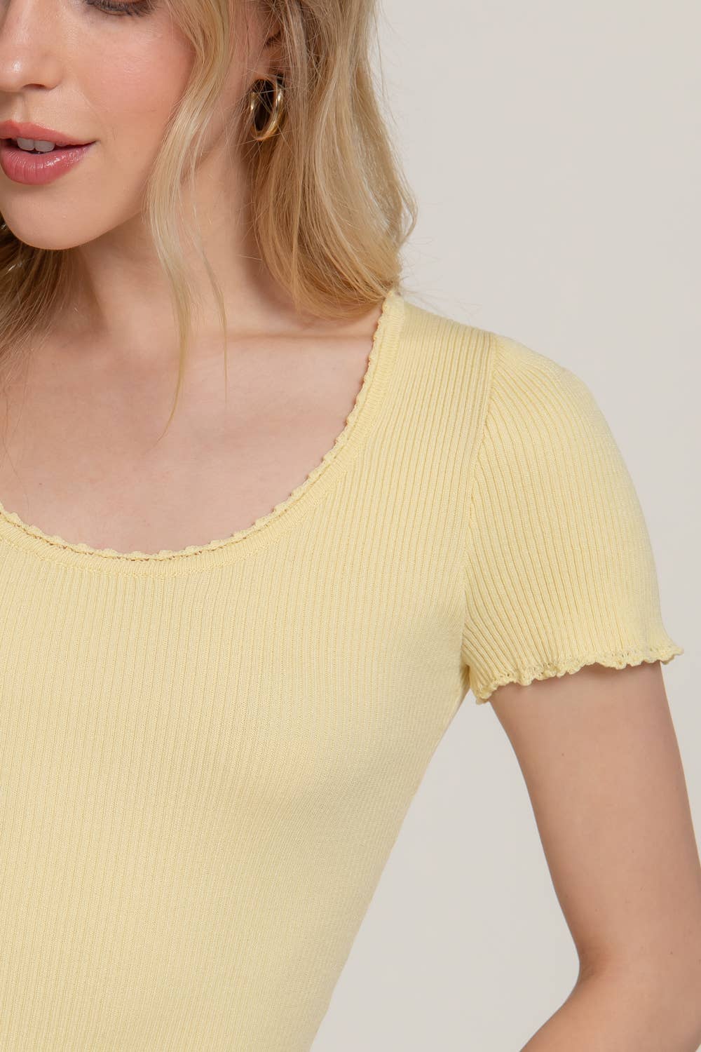 Short Sleeve Scoop Neck With Scallop Detail Spring Sweater