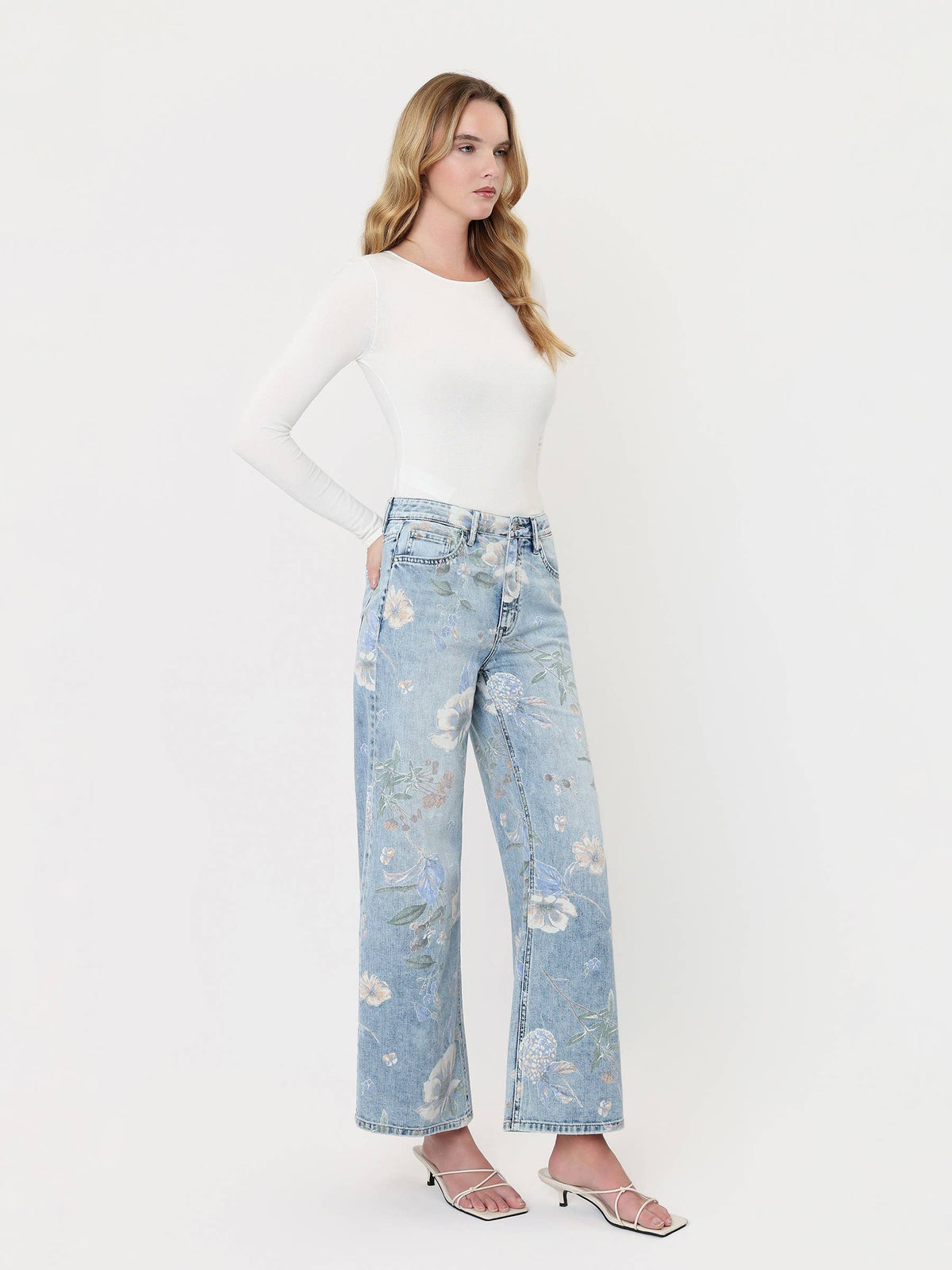 HIGH RISE FLORAL VINTAGE FLARE JEANS