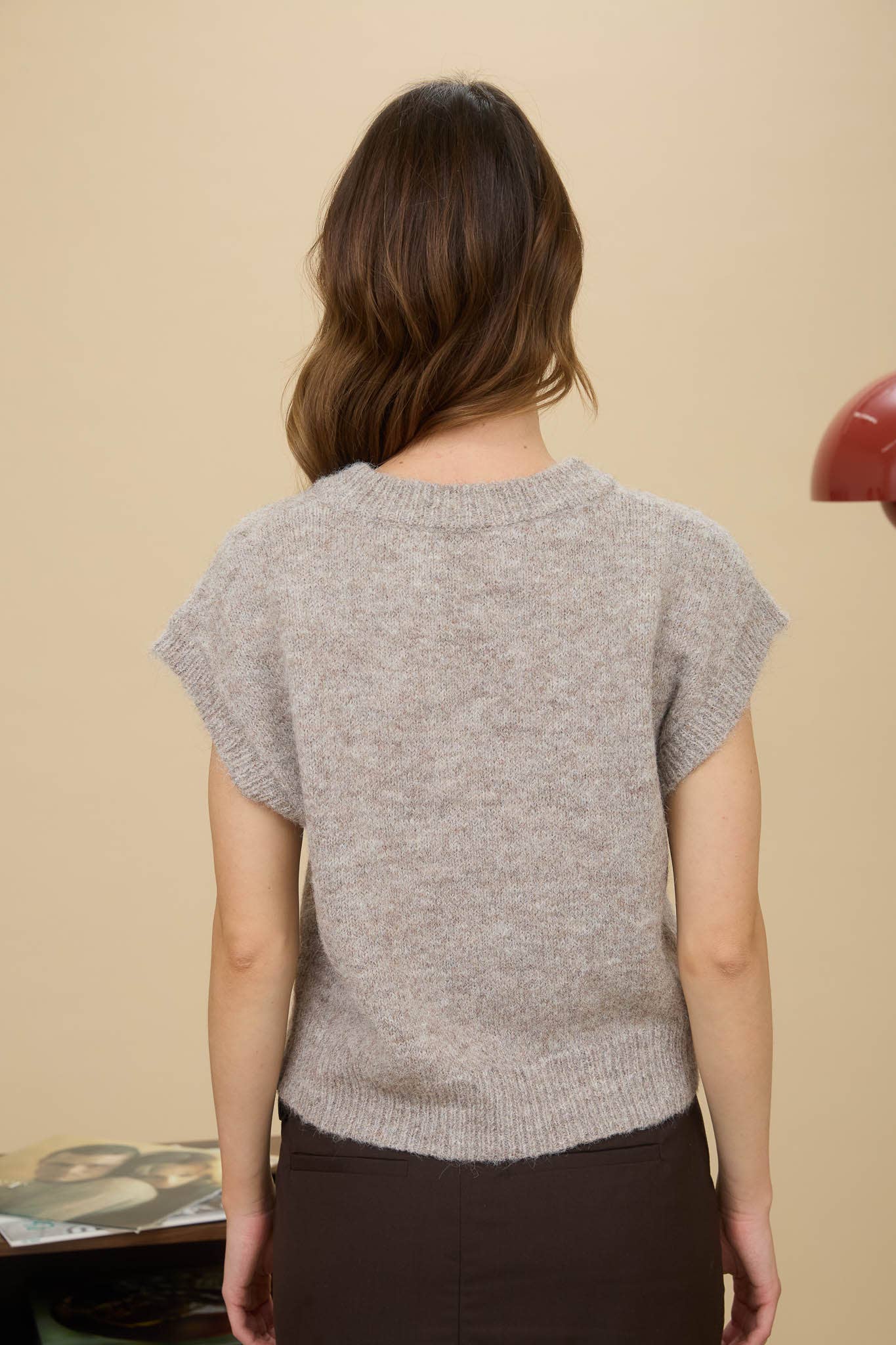 ARGYLE PATTERN V NECK SLEEVELESS SWEATER VEST