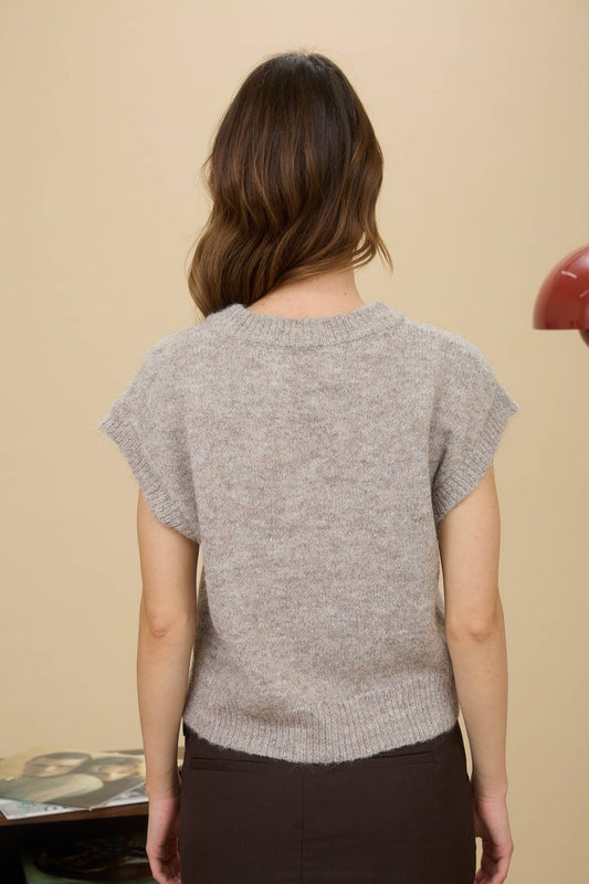 ARGYLE PATTERN V NECK SLEEVELESS SWEATER VEST