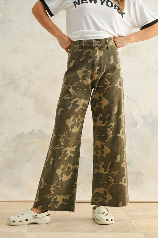 Wide leg camo pants