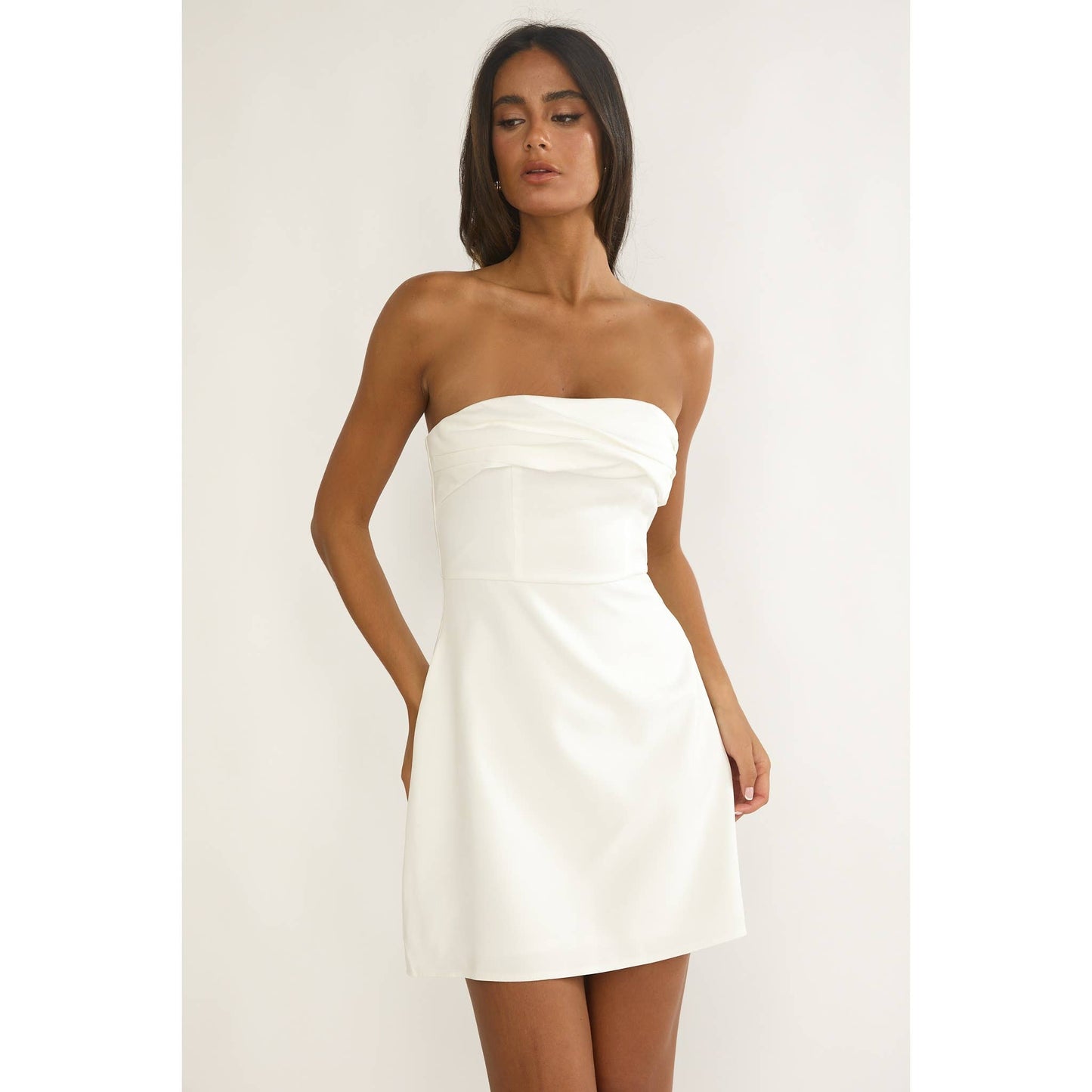 STRAPLESS SWEETHEART MINI DRESS