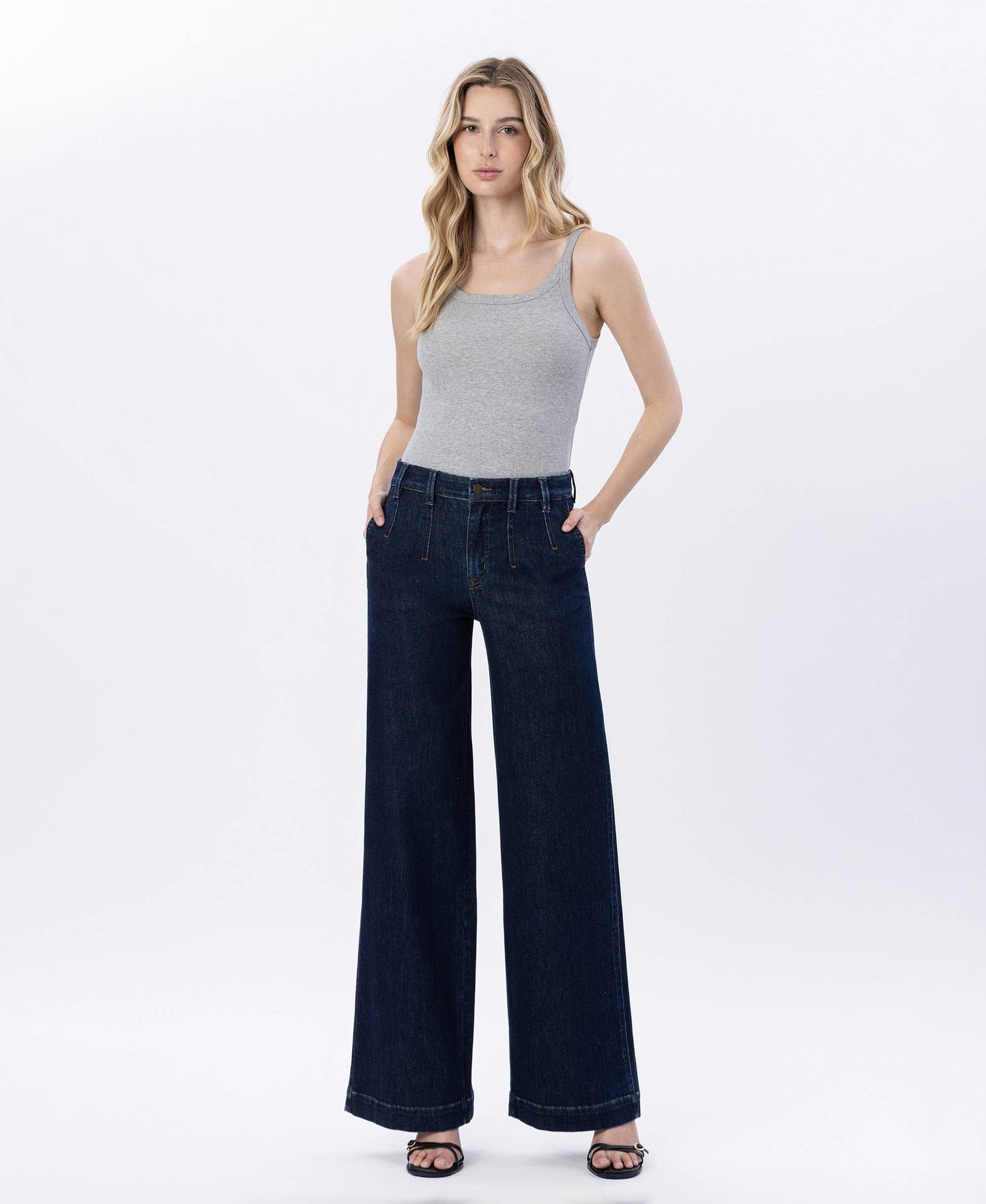 HIGH RISE DART DETAIL WIDE LEG JEANS
