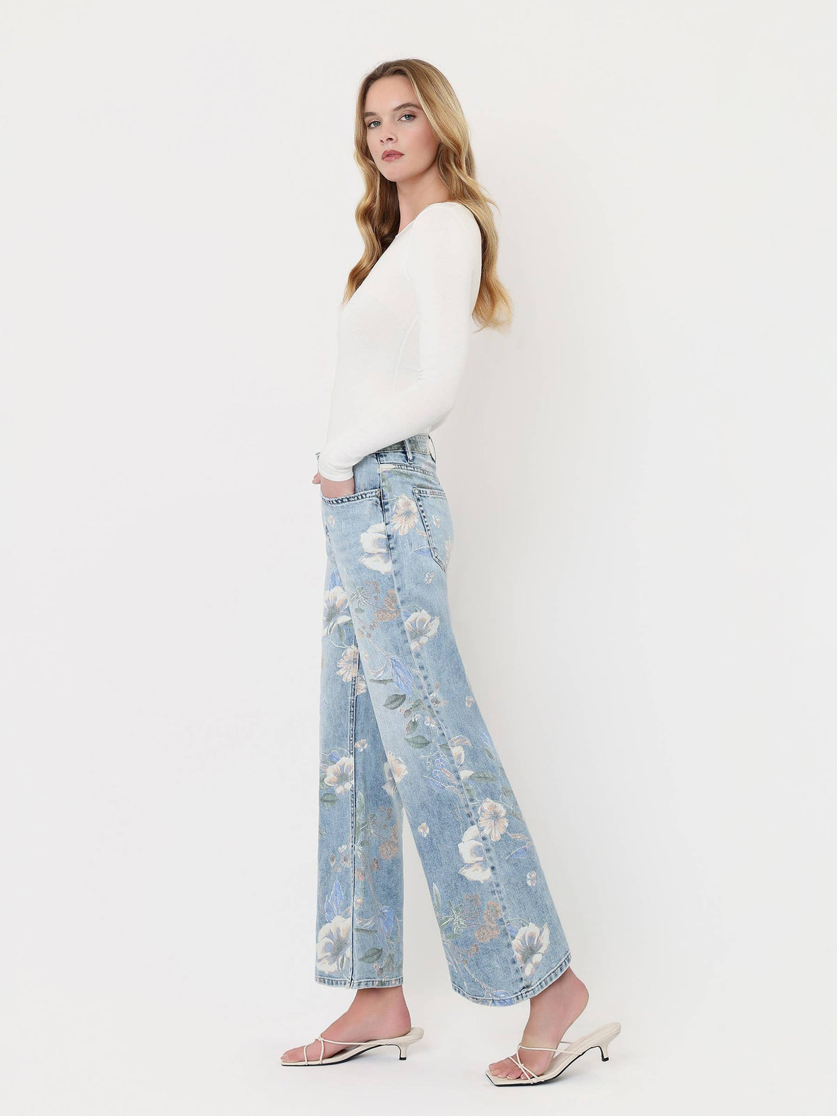 HIGH RISE FLORAL VINTAGE FLARE JEANS