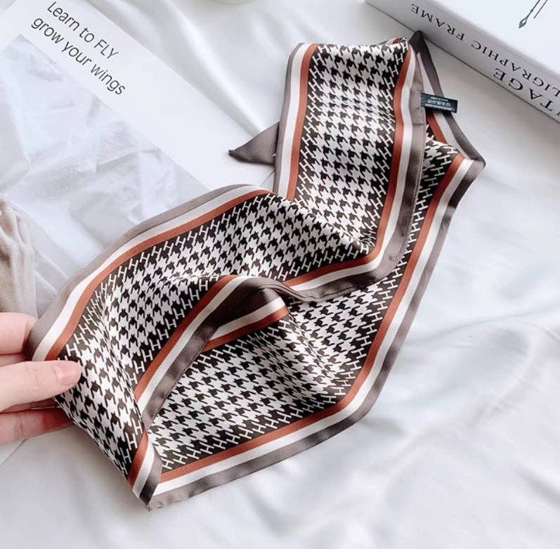 Vintage Houndstooth Long Satin Scarf MK2BLW6W6NSI136