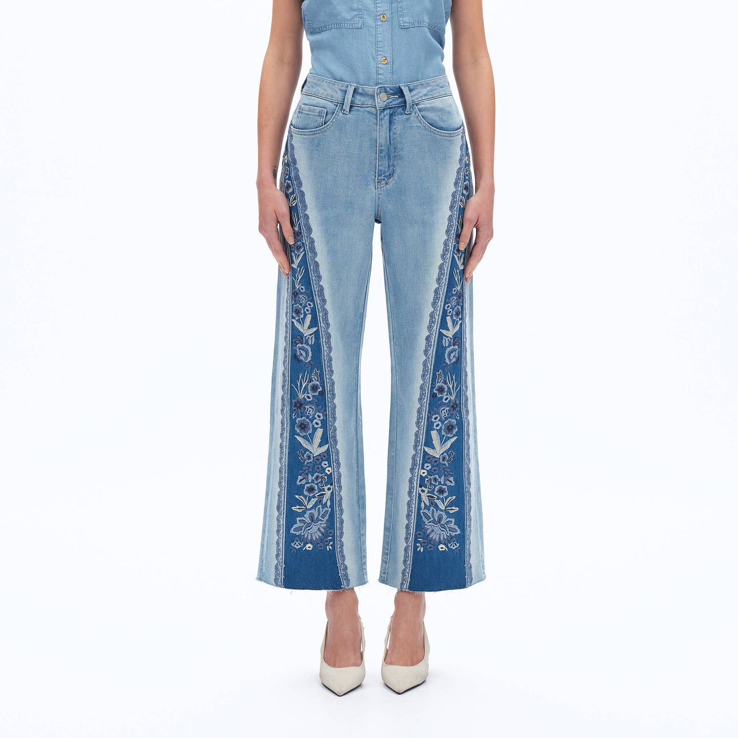 SUPER HIGH RISE WIDE LEG JEANS WITH RAW HEM