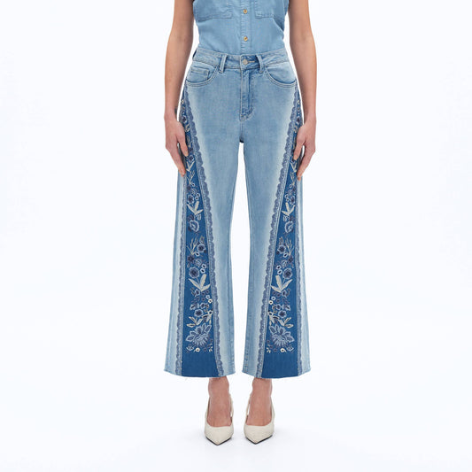 SUPER HIGH RISE WIDE LEG JEANS WITH RAW HEM