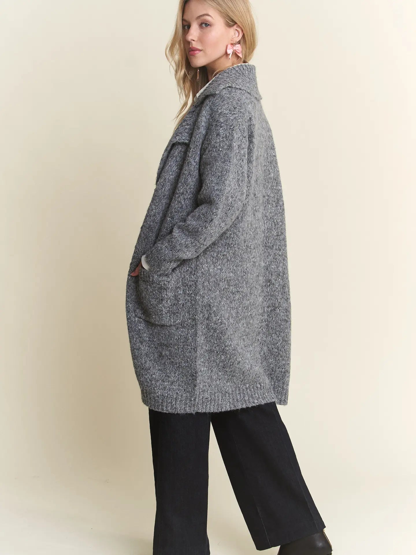 Wide collar sweater cardigan